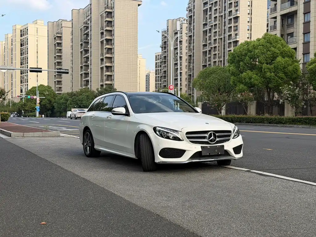 Mercedes-Benz C-Class (Import) — миниатюра 4