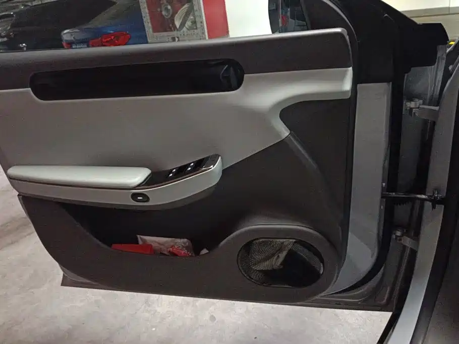 Leapmotor Leapmotor C01 — миниатюра 7