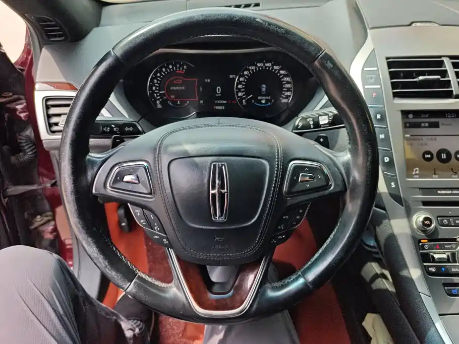 Lincoln MKZ — миниатюра 15