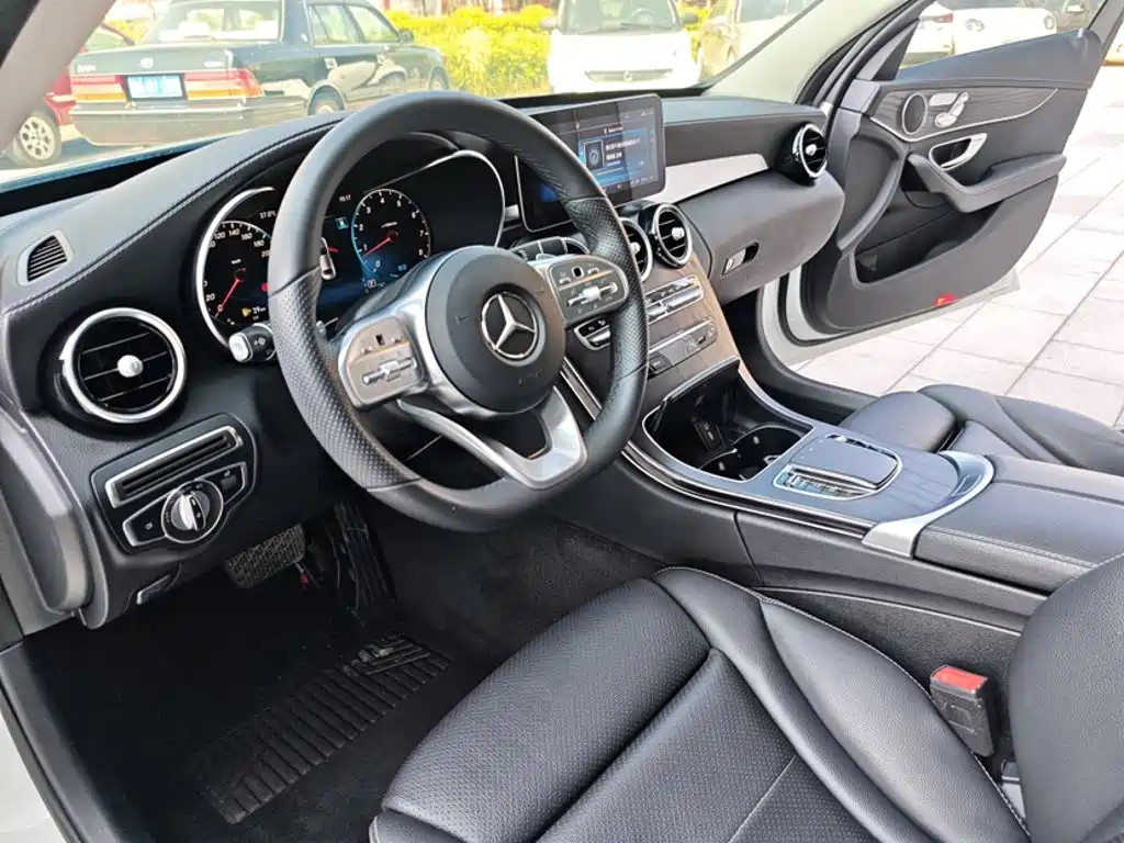 Mercedes-Benz C-Class — миниатюра 22