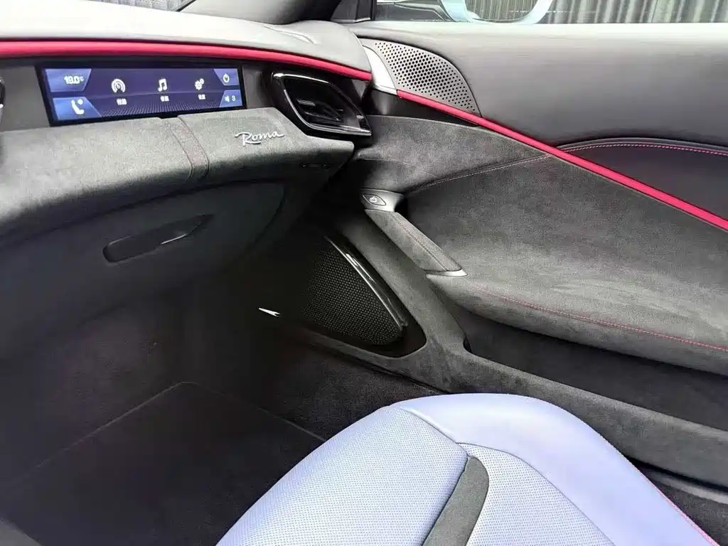 Ferrari Roma — миниатюра 11
