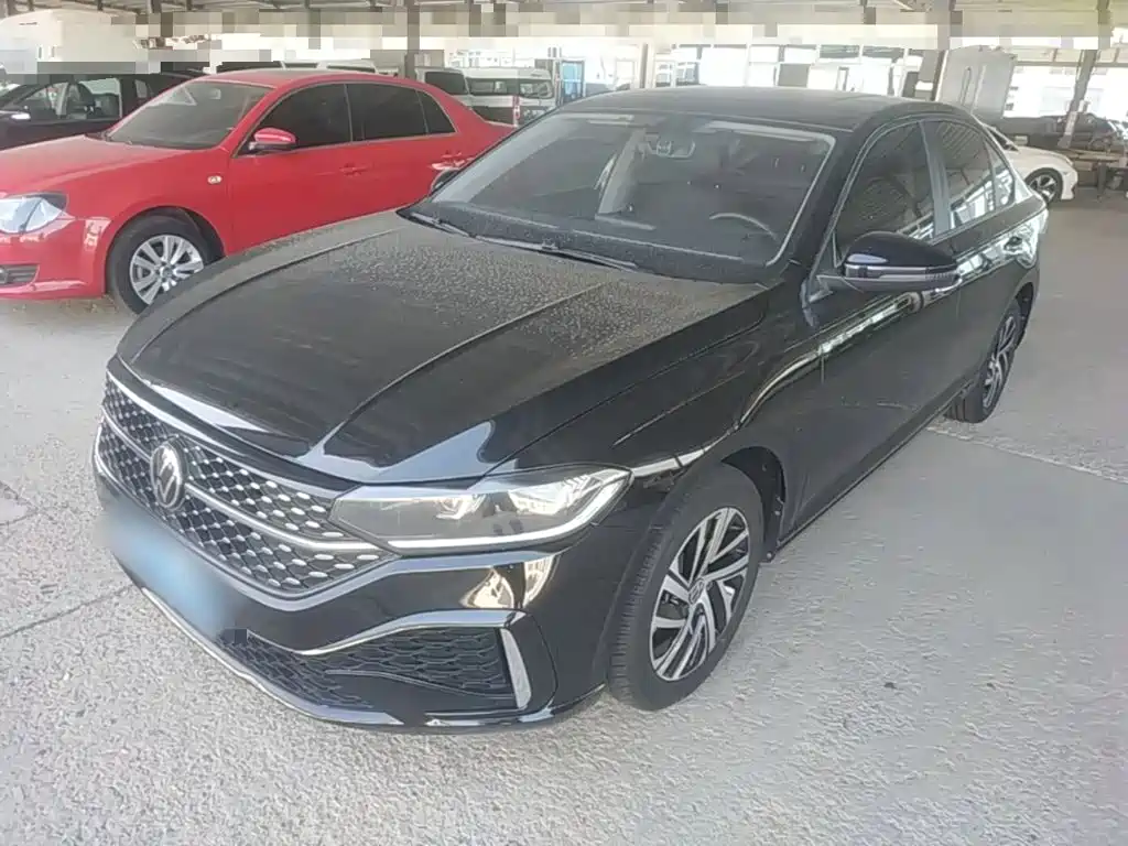 Volkswagen Lavida — миниатюра 2