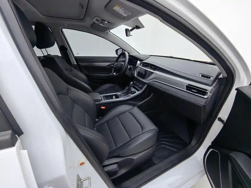 Geely Emgrand — миниатюра 7