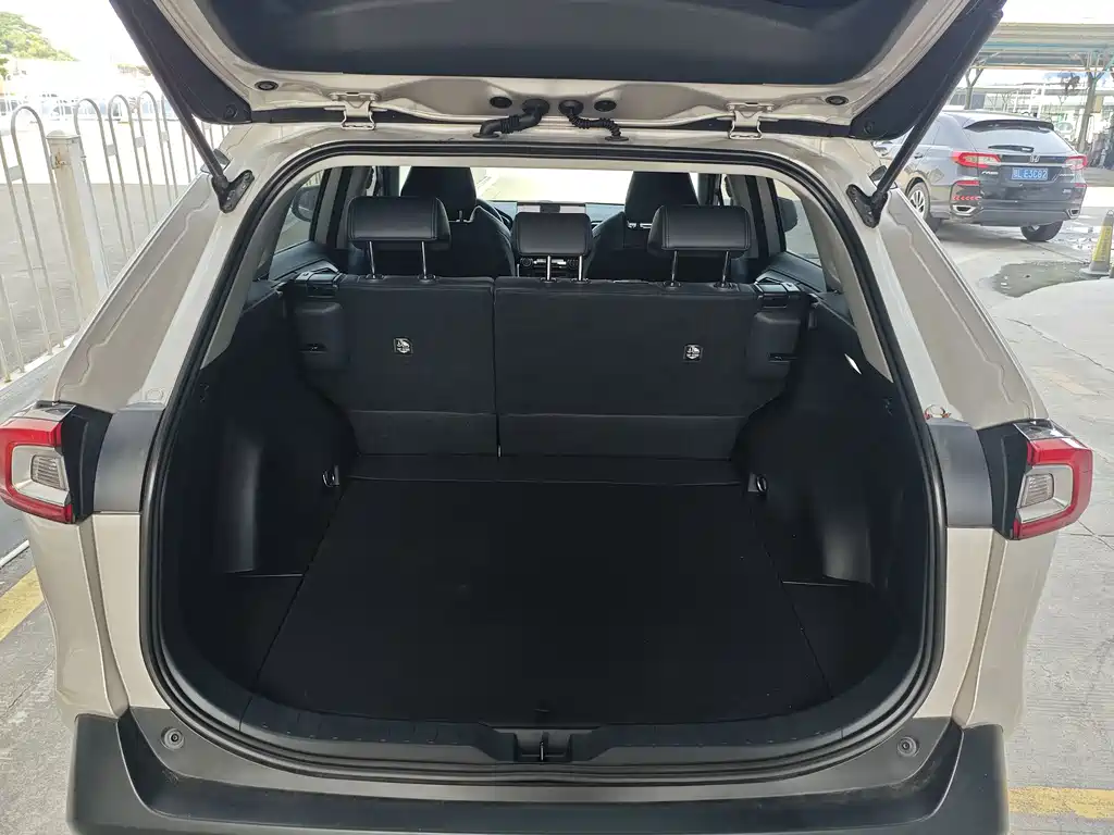 Toyota Wildlander — миниатюра 15