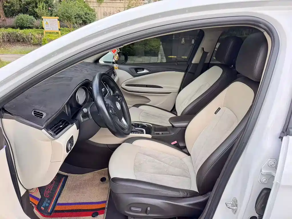 Buick Verano — миниатюра 7