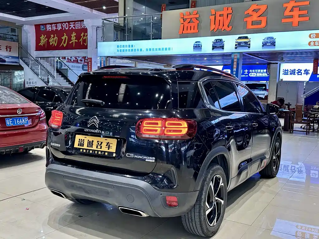 Citroen C5 AIRCROSS — миниатюра 11