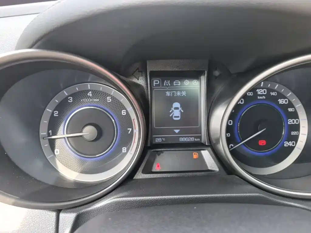 Changan CS35 — миниатюра 12