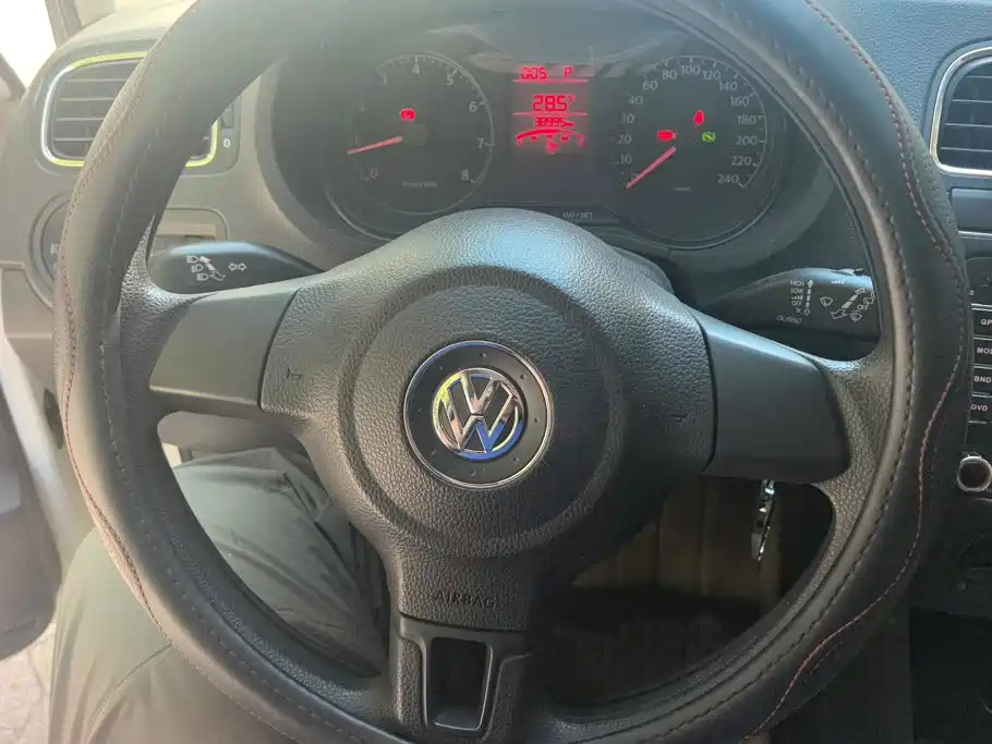 Volkswagen Polo — миниатюра 15