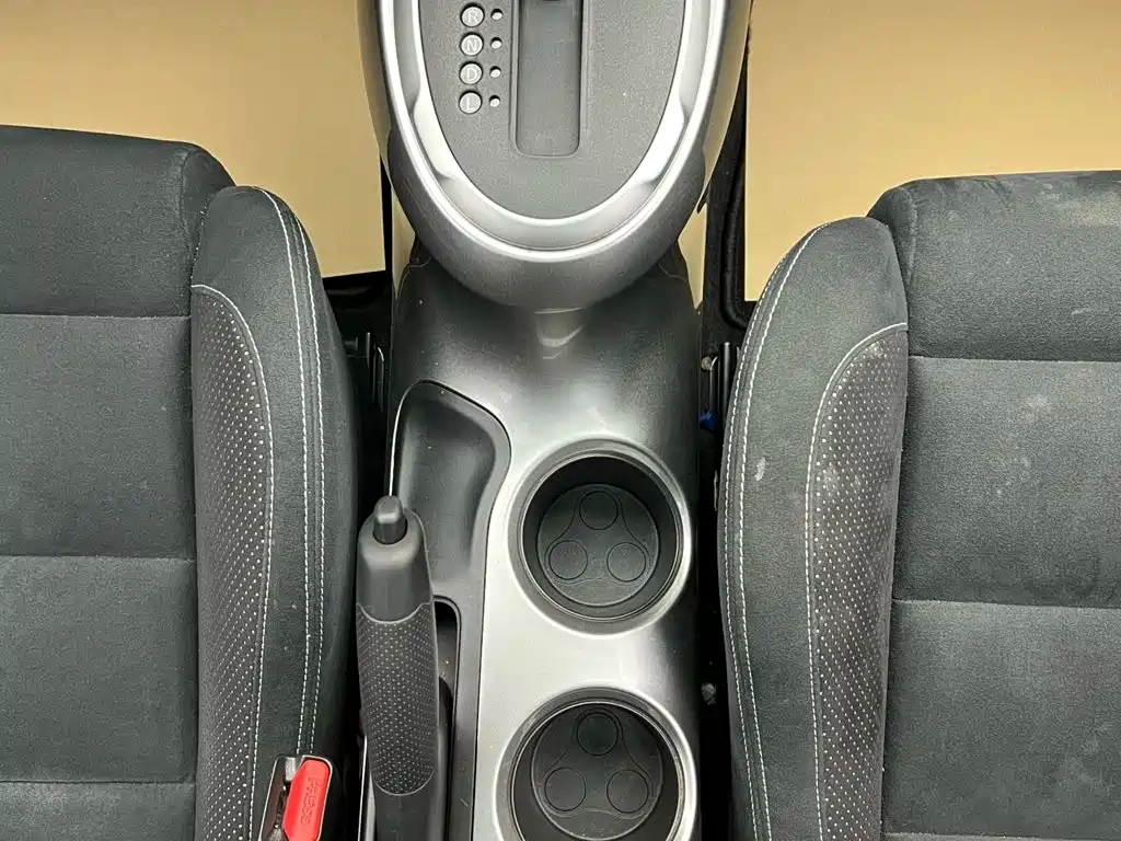 Infiniti ESQ — миниатюра 21