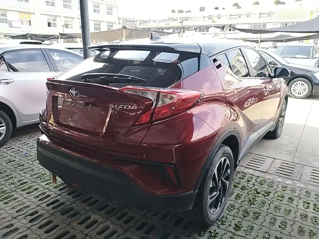 Toyota IZOA — миниатюра 7