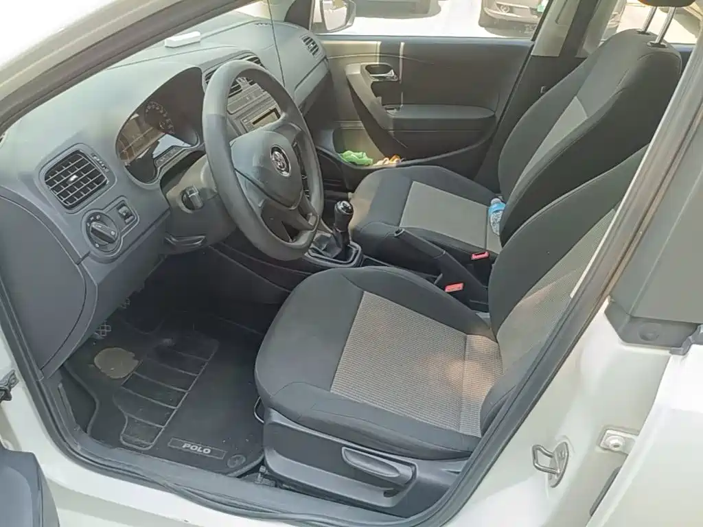 Volkswagen Polo — миниатюра 11