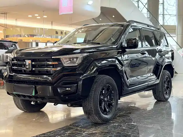 TANK TANK 400 NEW ENERGY 2025