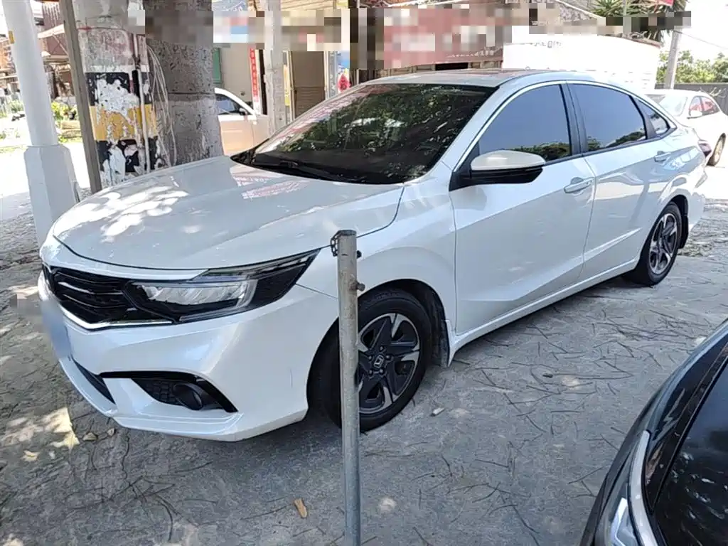 Купить Honda Envix