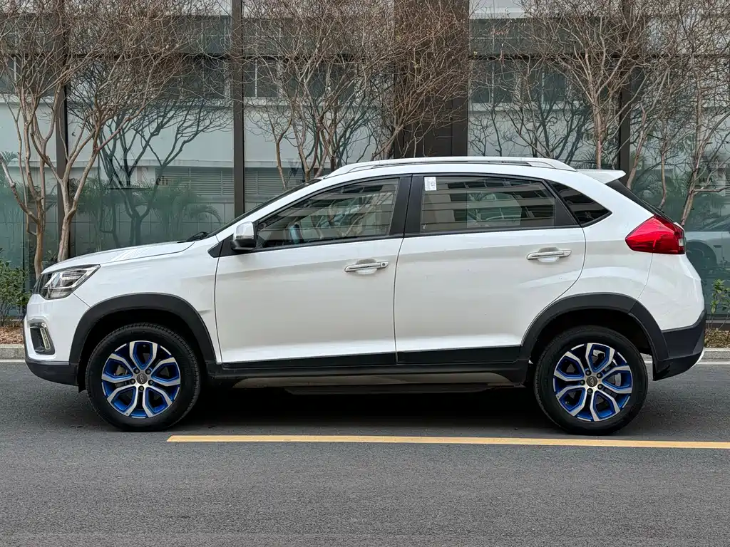 CHERY TIGGO 3XE