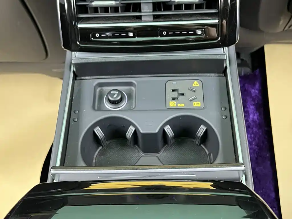 Audi A8 — миниатюра 31