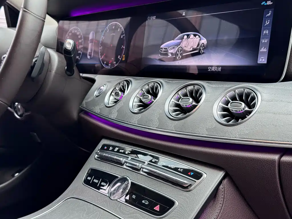 Mercedes-Benz CLS — миниатюра 12