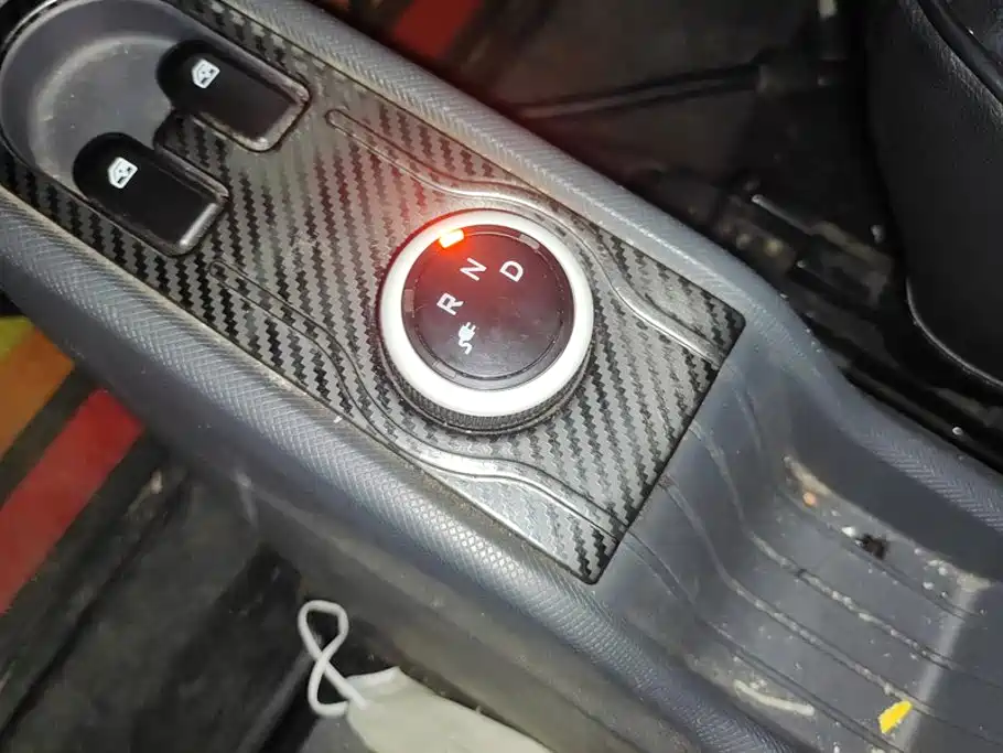 Wuling MINIEV — миниатюра 16