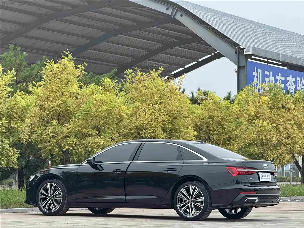 Audi A6L — миниатюра 23