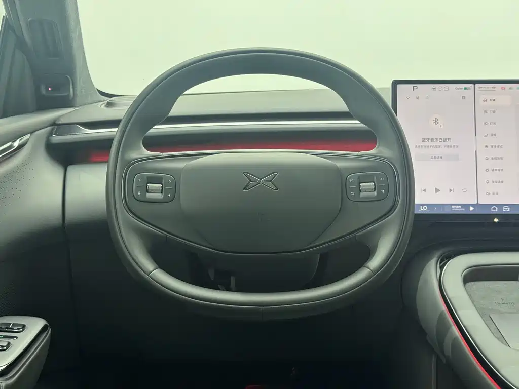 XPeng PengG7 — миниатюра 6
