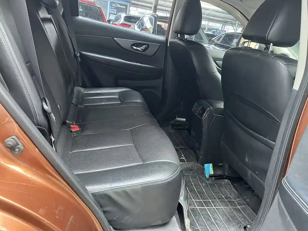 Nissan X-Trail — миниатюра 14