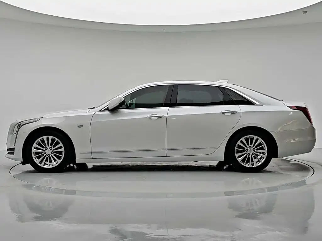 Cadillac CT6 — миниатюра 3