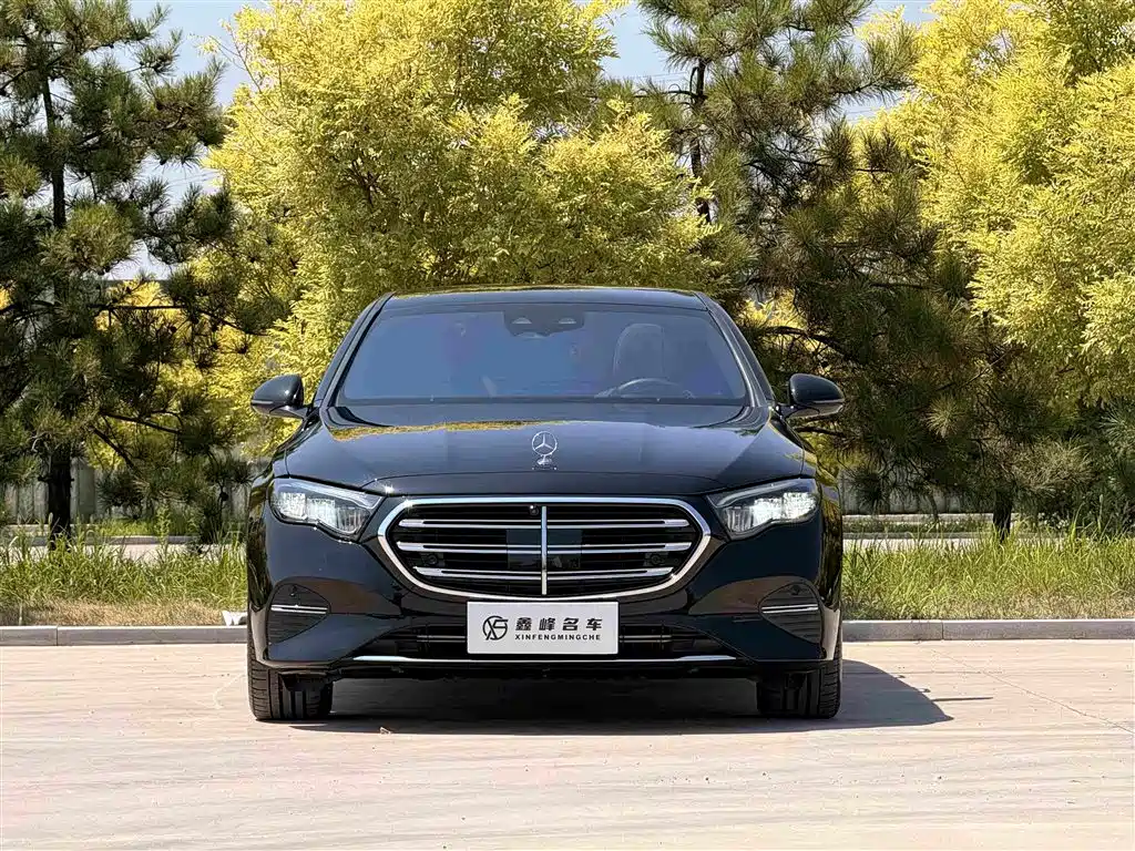 Mercedes-Benz E-Class E 2024 E 300 L Fashion