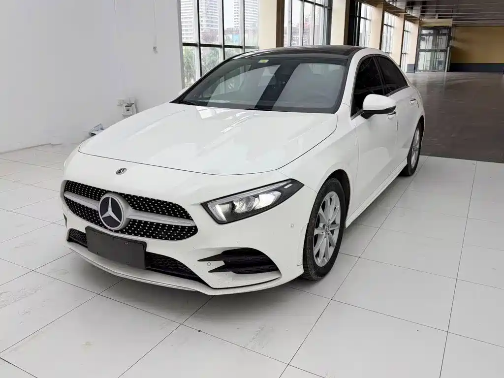Mercedes-Benz A-Class — миниатюра 2