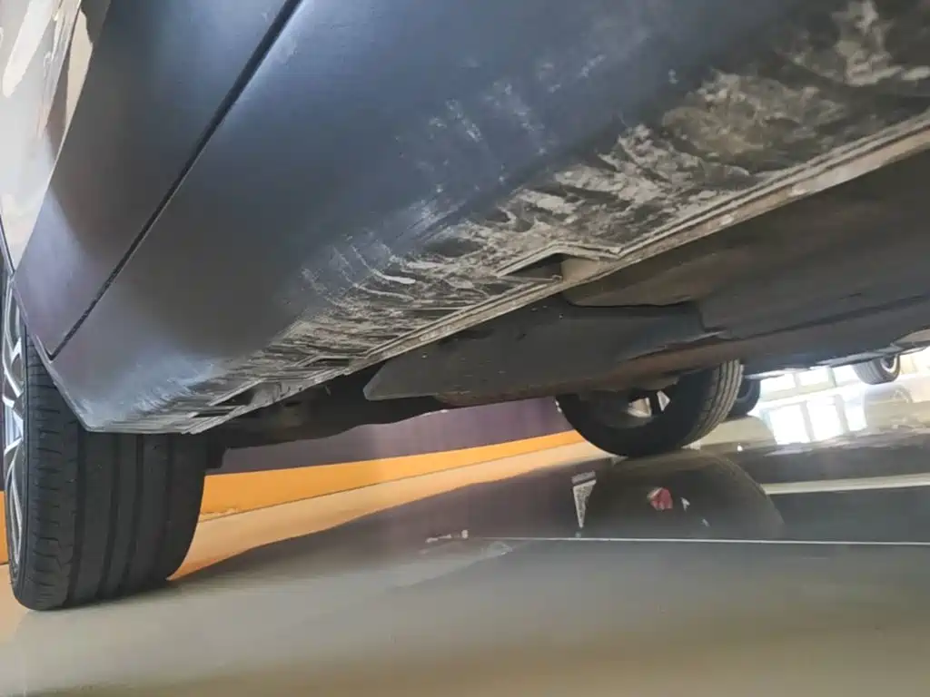 Geely Emgrand GS — миниатюра 21