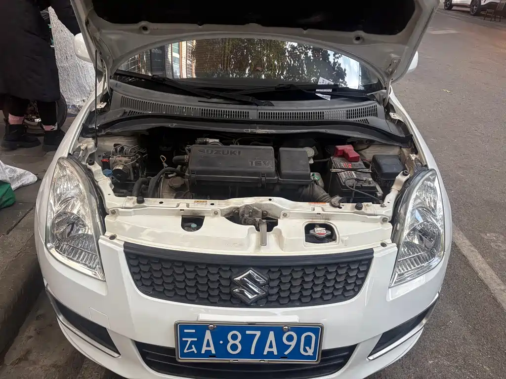 Suzuki Swift 1.3L Manual Value Edition, фото 8