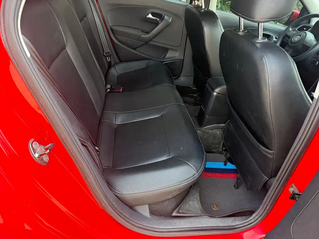 Volkswagen Polo — миниатюра 13