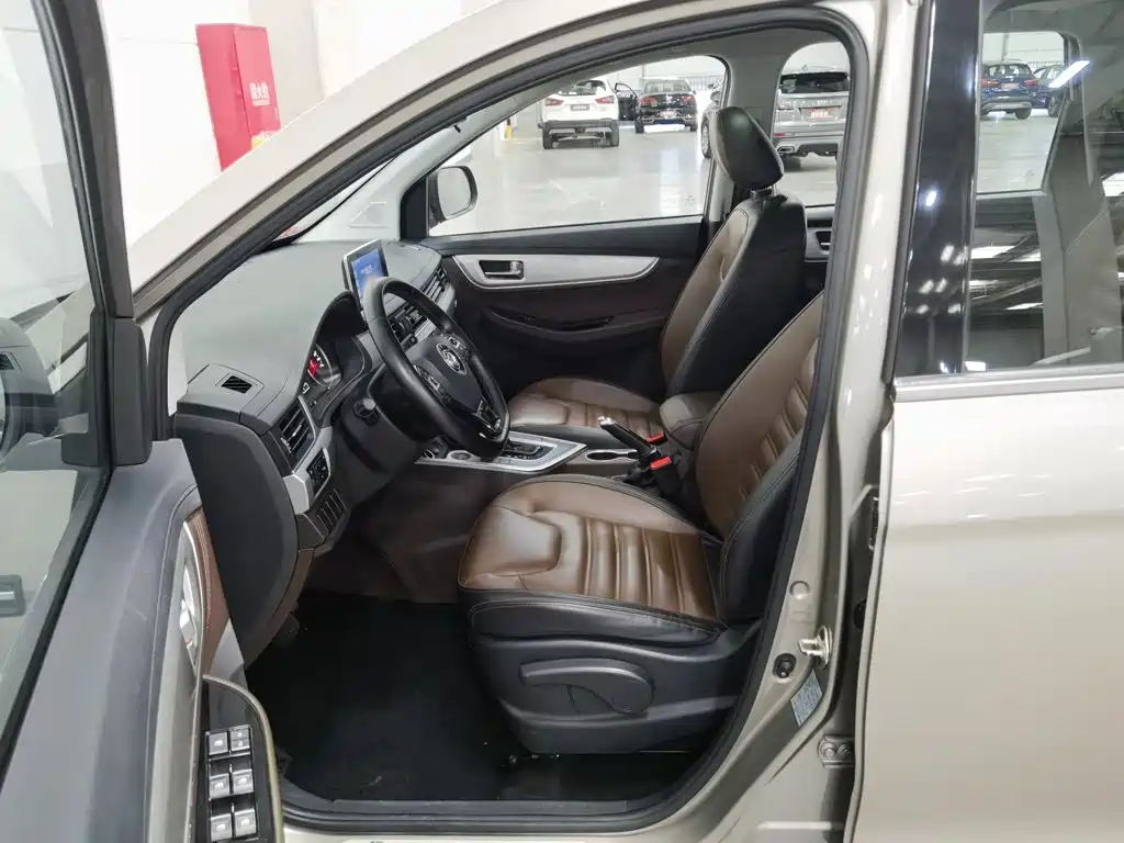 Fengxing Fengxing SX6 — миниатюра 10