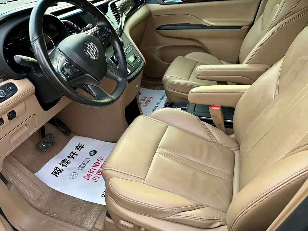 Buick GL8 — миниатюра 8