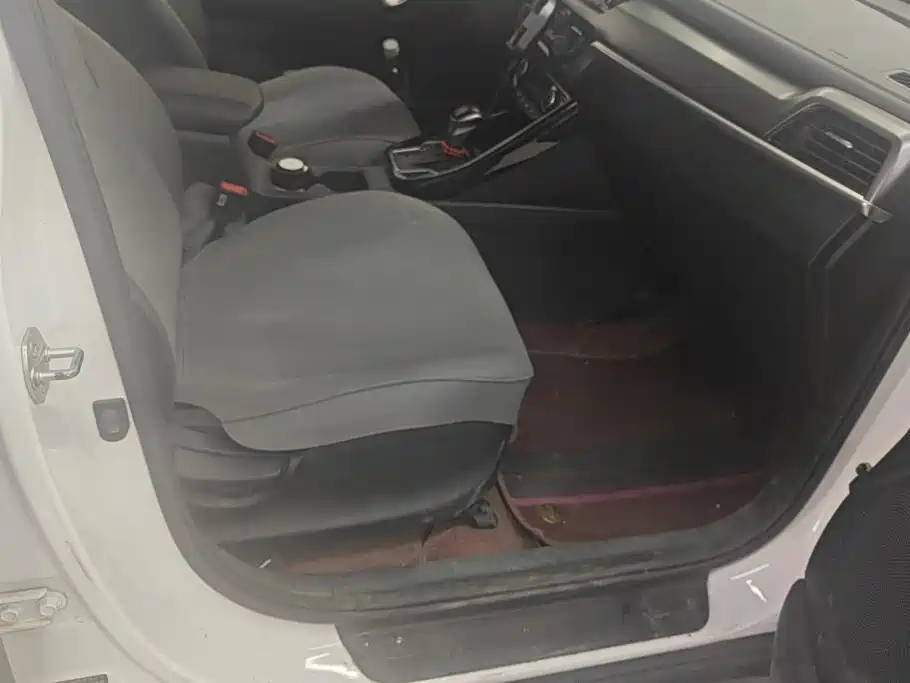 Kia Sportage — миниатюра 8