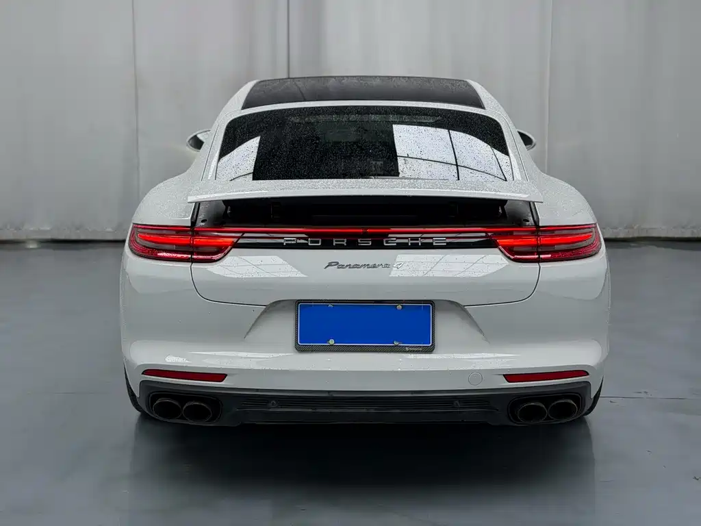 Porsche Panamera — миниатюра 4