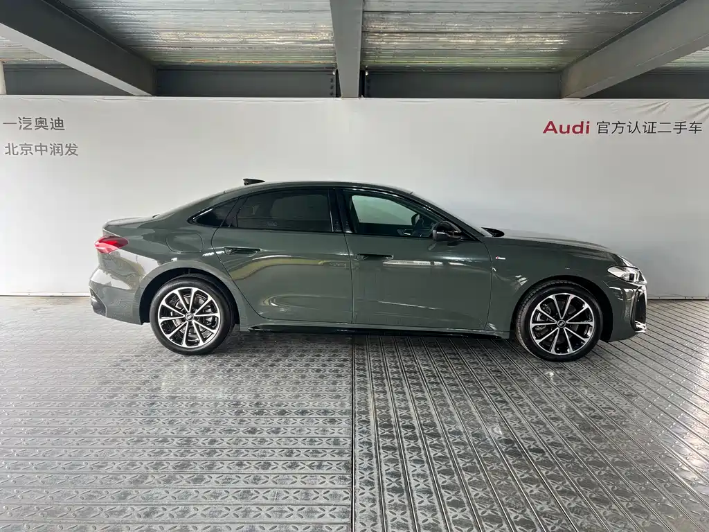 AUDI A5L