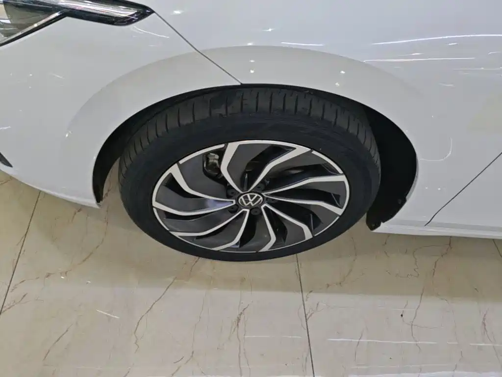 Volkswagen Golf — миниатюра 23
