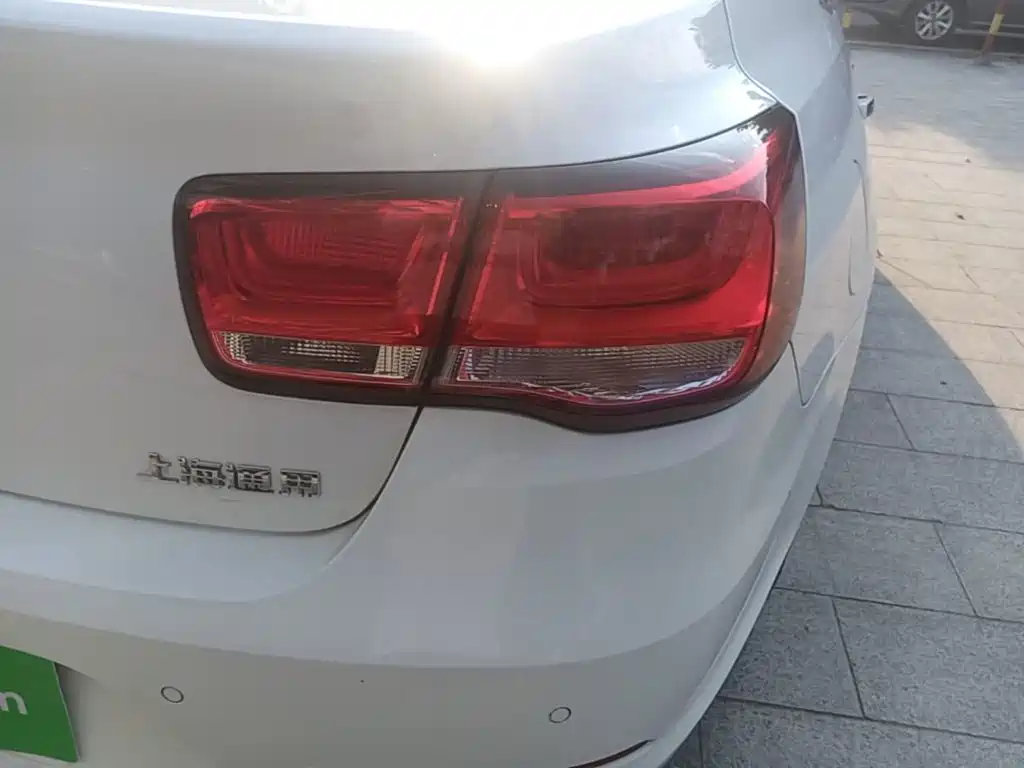 Chevrolet Malibu — миниатюра 8