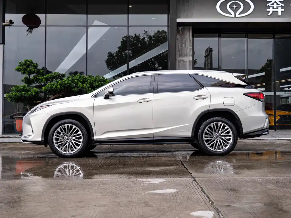 Lexus RX — миниатюра 4