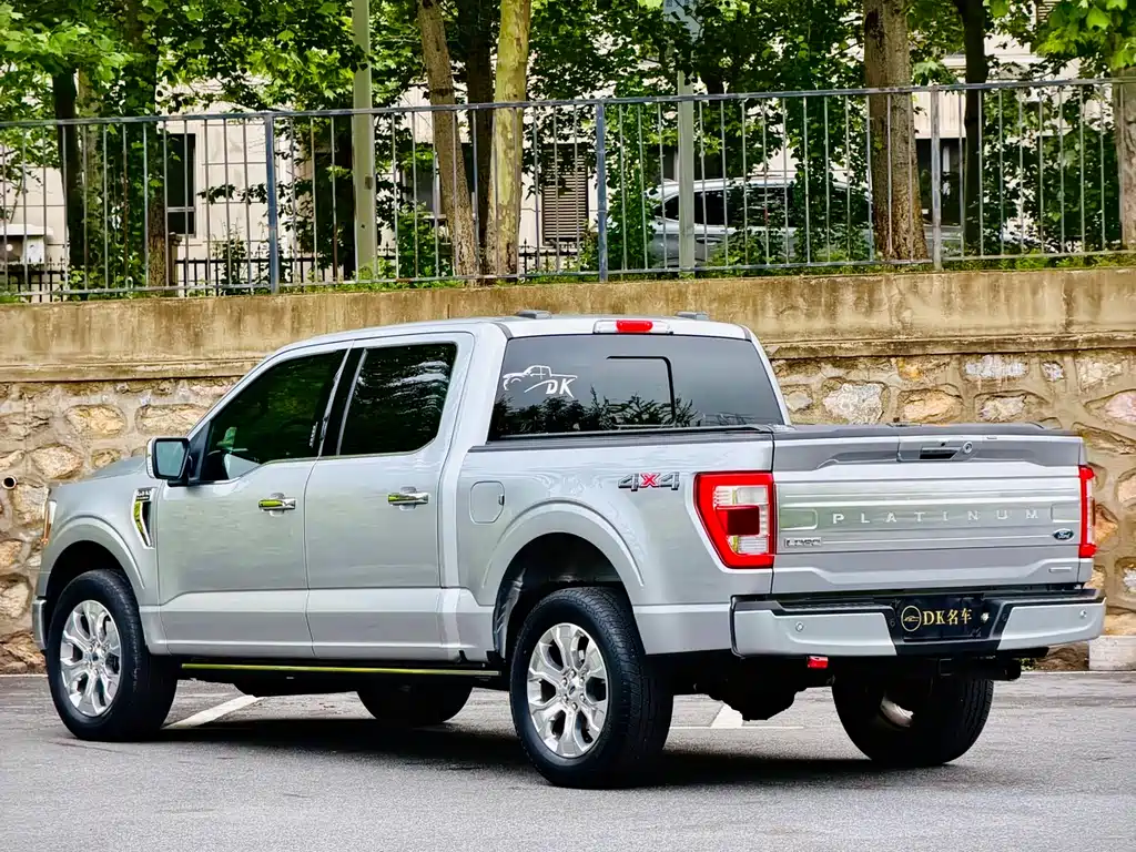 Ford F-150 2022 3.5T AT