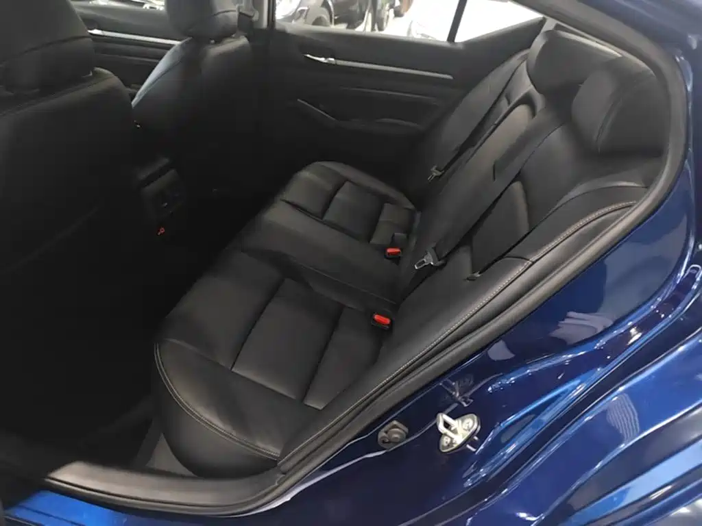 Nissan Teana — миниатюра 17