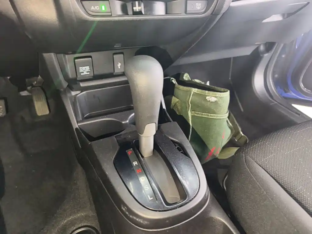 Honda Fit — миниатюра 14