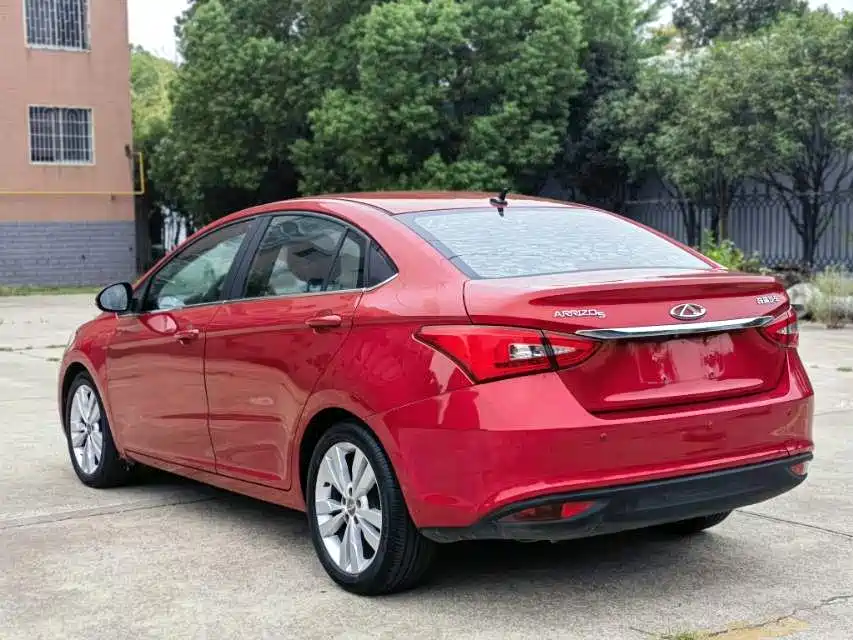 CHERY ARRIZO 5
