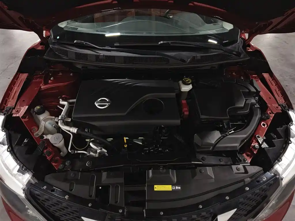 Nissan Qashqai 2017 2.0L CVT Luxury V