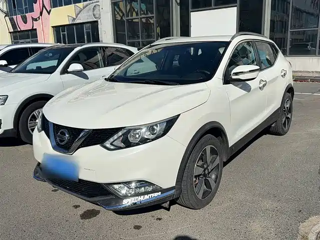 NISSAN QASHQAI 2019