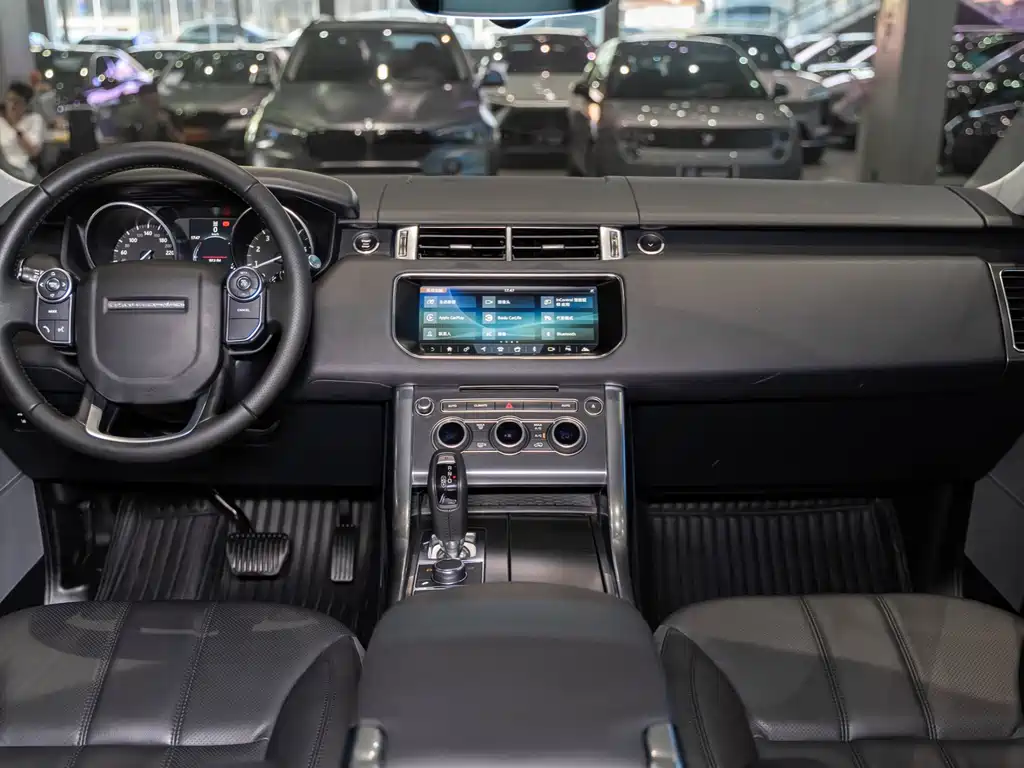 Land Rover Range Rover Sport 2017 3.0 SC V6 SE