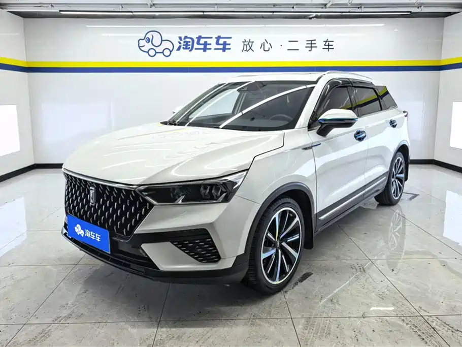 Bestune T77 2020