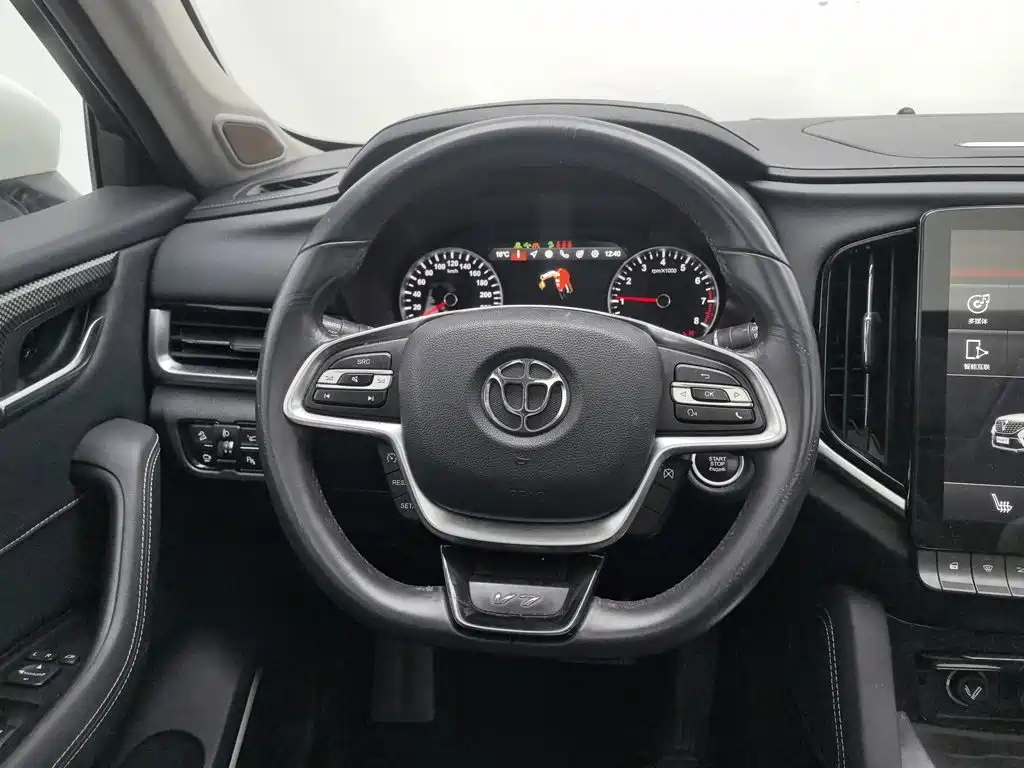Zhonghua V7 — миниатюра 11