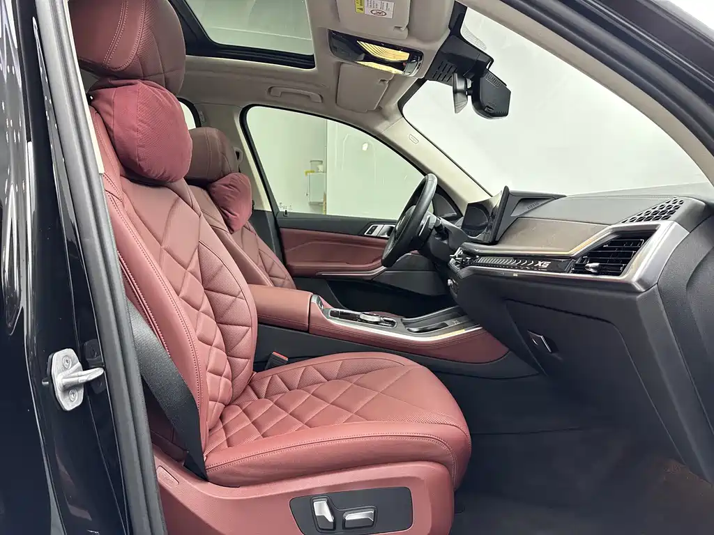 BMW X5 — миниатюра 13