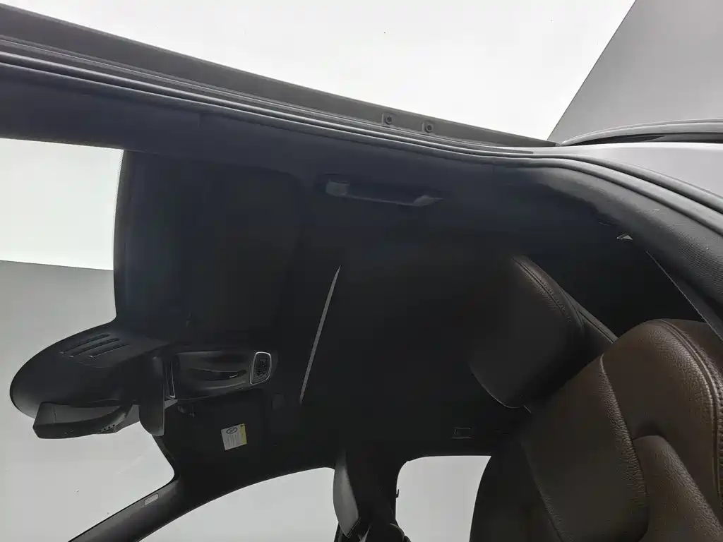 Volvo S90 — миниатюра 14