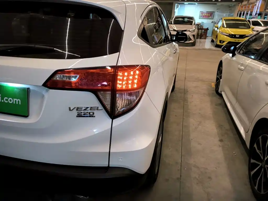 Honda Vezel — миниатюра 8